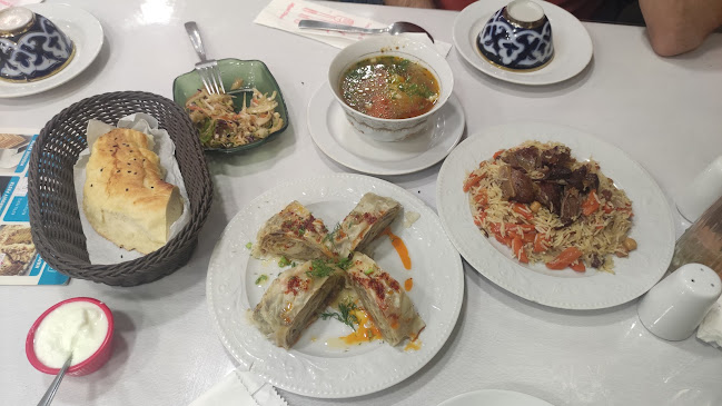 Registan Uzbek Milli Taomları - Gastronomi ve konaklama