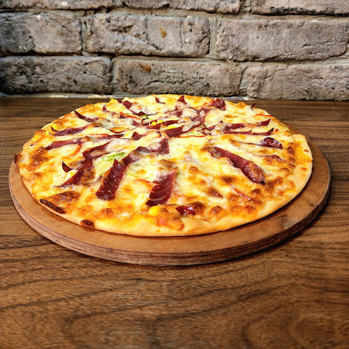 Gazelle Cafe - Gastronomi ve konaklama