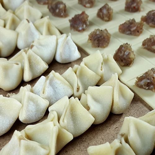 BurchiinDR - Gastronomi ve konaklama