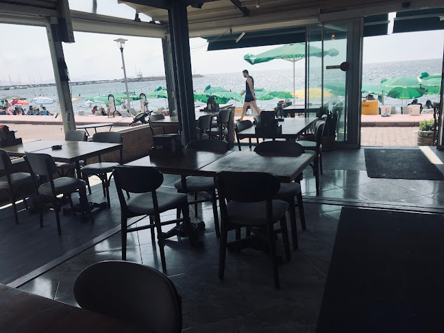 Musti Cafe & Restaurant - Dikili