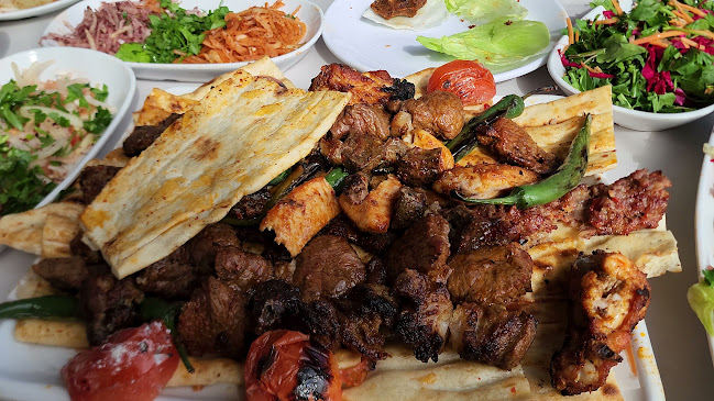 Opinii despre Bolkepçe Kebap 2 Salonu în Sarıçam - Gastronomi ve konaklama