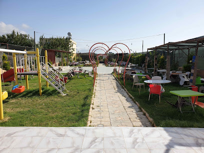 Rose Garden Kır Bahçesi