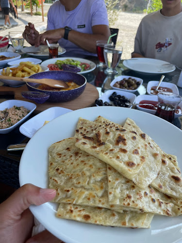 Opinii despre Havuz Başı Kahvaltı Gözleme în Dalaman - Gastronomi ve konaklama