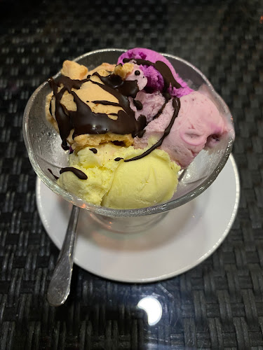 Opinii despre Kadıoğlu Dondurma în Antalya - Gastronomi ve konaklama