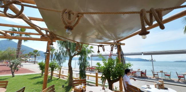 Çarıklı Et Restaurant