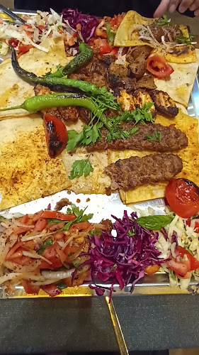 Opinii despre ABOOOV Kebap Çekmeköy în Çekmeköy - Gastronomi ve konaklama
