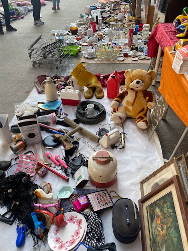 Comentarii opinii despre Bornova 2. El ve Antika Pazarı