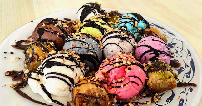 Opinii despre Elit Kornet Dondurma în Selçuklu - Gastronomi ve konaklama