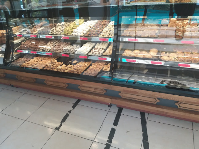 Başak Unlu Mamülleri & Cafe