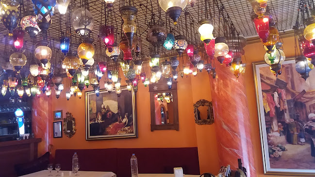 Omar Restaurant & Cafe - Gastronomi ve konaklama