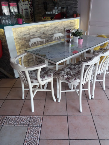 Opinii despre Heykel Cafe în Osmangazi̇ - Gastronomi ve konaklama