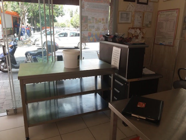 Manavkuyu, Manavkuyu Mah., Şehit Pilot Üsteğmen Türker, Aydın Cd. No:50/A, 35535 Bayraklı/İzmir, Türkiye