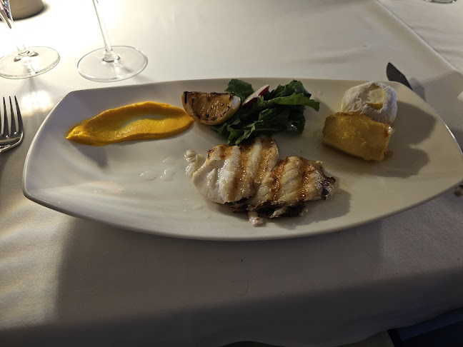 Opinii despre Mavi Balık în Beşiktaş - Gastronomi ve konaklama