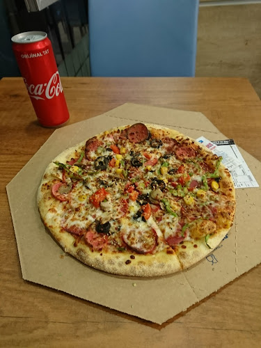 Opinii despre Domino's Pizza Gayrettepe în Şişli - Gastronomi ve konaklama