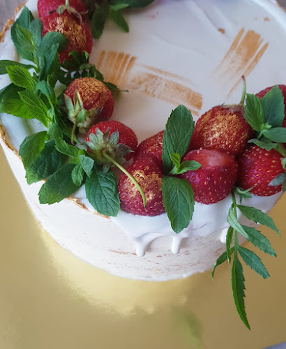 Comentarii opinii despre MKR Home Bakery