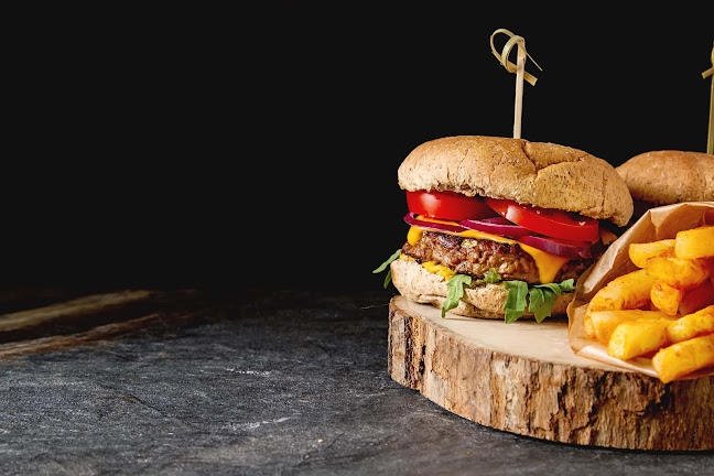 Opinii despre Orange Blue Cafe Bistro în Konyaaltı - Gastronomi ve konaklama