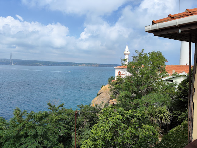 Anadolufeneri, Cami Çk. No:13 D:1, 34829 Beykoz/İstanbul, Türkiye