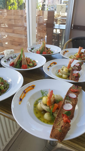 Opinii despre Cafe Müsade în Maltepe - Gastronomi ve konaklama