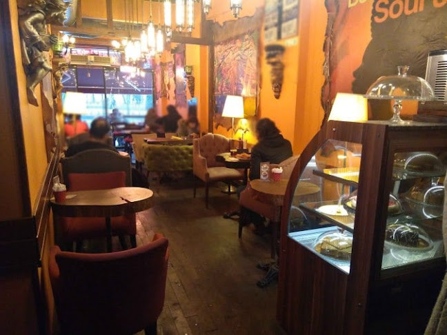 kahverengi cafe - Gastronomi ve konaklama