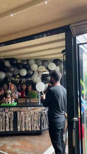 Opinii despre Mackbear Coffee Co. Zekeriyaköy în Sarıyer - Gastronomi ve konaklama