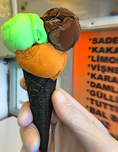 Akçay, barbaros meydanı no/5, 10300 Edremit/Balıkesir