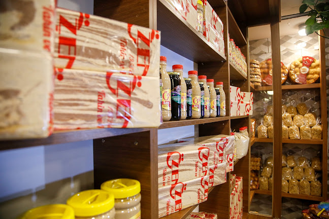 Comentarii opinii despre Özenir Helva-Tahin-Baklava Gıda Ür.San Tic. Ltd. Şti