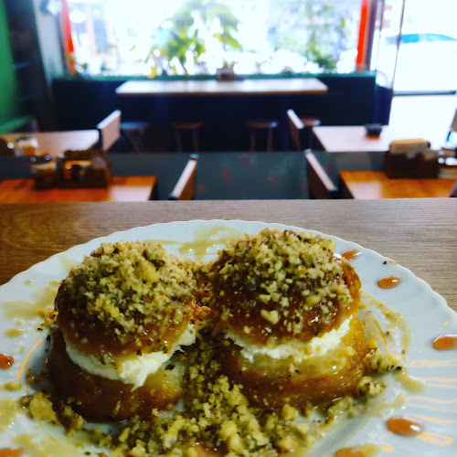 Comentarii opinii despre Köfte Coss