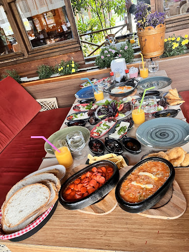 Dereseki, Riva Cd. 18/2, 34800 Beykoz/İstanbul