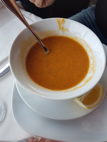 Omar Restaurant & Cafe - Gastronomi ve konaklama