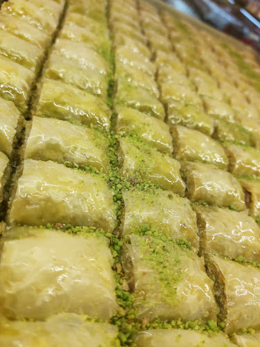 Uludağ Unlu Mamülleri & Cafe - Aksu