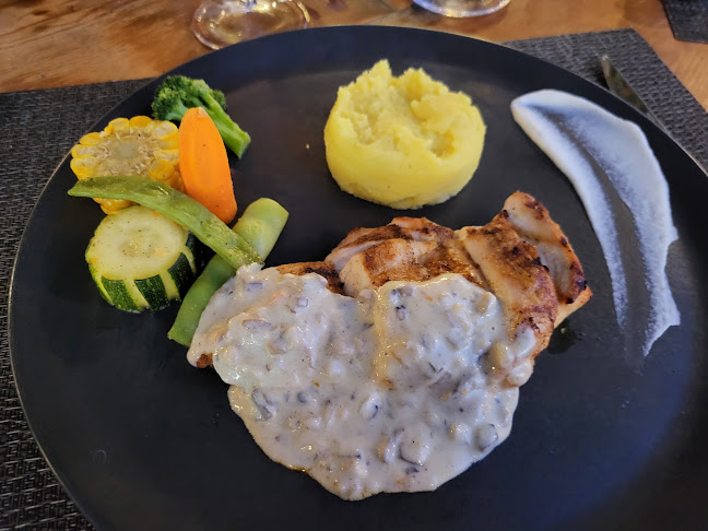 Tasdemir Apt, Göl Mahallesi, Fatih Cd. No:55/B D:C, 07400 Alanya/Antalya