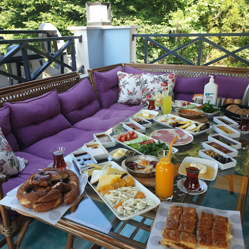 Bahçeköy Kemer, Mareşal Fevzi Çakmak Cd. No:12/​A, 34396 Sarıyer/İstanbul