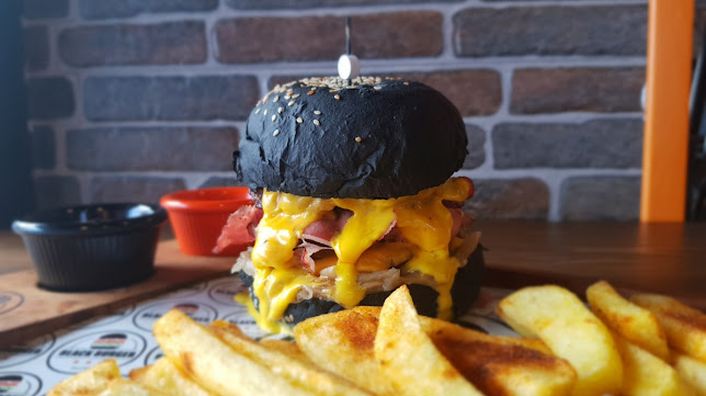 Black Burger Pizza - Küçükçekmece