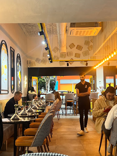 Opinii despre Crazy Granny cafe în Alanya - Gastronomi ve konaklama