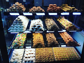 UMUT FIRIN CAFE UNLU MAMÜLLER