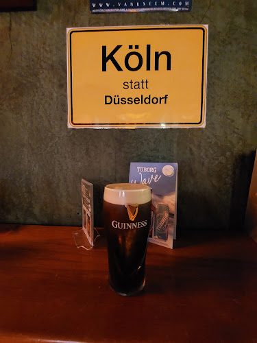 Opinii despre Celtic Irish Pub Istanbul în Beyoğlu - Gastronomi ve konaklama