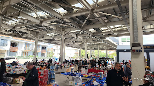 Erenler Kapalı Pazar Yeri - Erenler