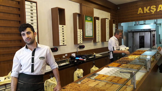 Comentarii opinii despre Akşam Simit Fırını Hürriyet caddesi