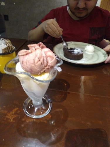 Opinii despre Coffeemania Sultangazi în Sultangazi - Gastronomi ve konaklama