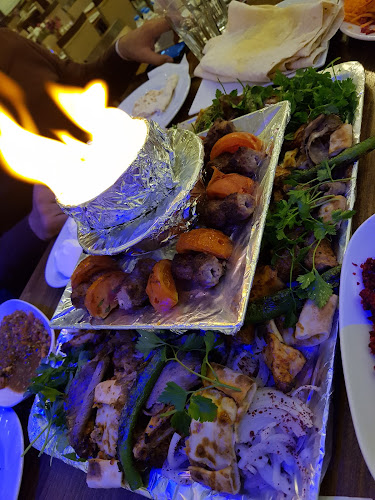 Bahçeli Bursa İskender Kebapçısı - Gastronomi ve konaklama