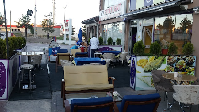 Kafener - Gastronomi ve konaklama