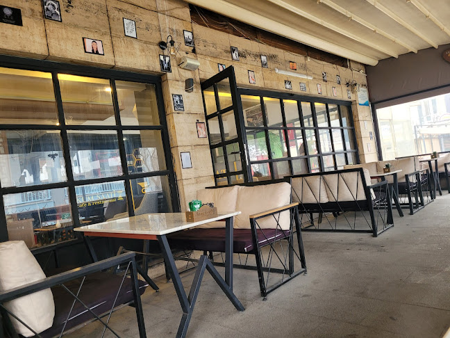 Kum saati cafe restaurant