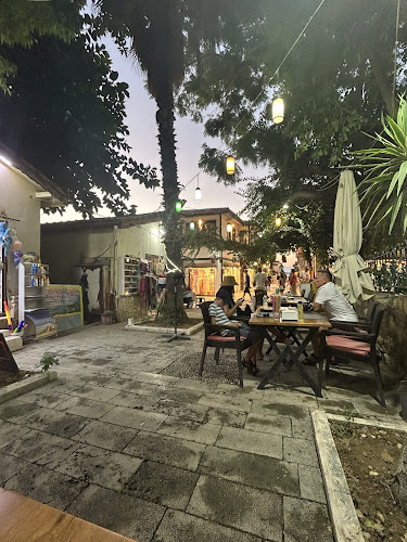 Öz Adana Kebap House - Gastronomi ve konaklama