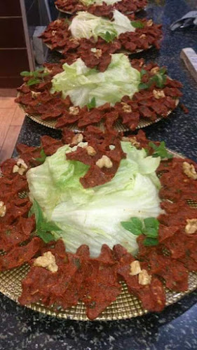 Opinii despre Uğur Kebap Döner Salonu în Şahinbey - Gastronomi ve konaklama