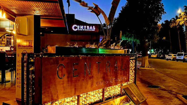 central cafe restaurant