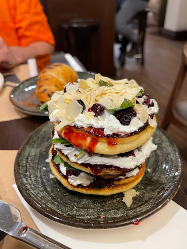 Lattas Cafe Bistro - Beyoğlu