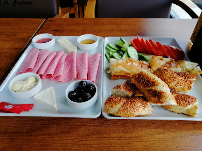 Opinii despre Köklü Fırın în Pendik - Gastronomi ve konaklama