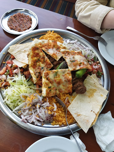 Opinii despre Köz Kebap Ümraniye în İstanbul - Gastronomi ve konaklama