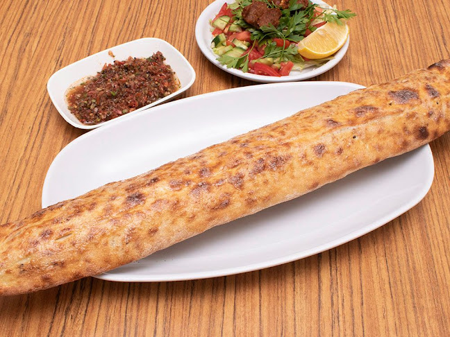 Opinii despre Burak Aile Pide Kebap în Yenimahalle - Gastronomi ve konaklama