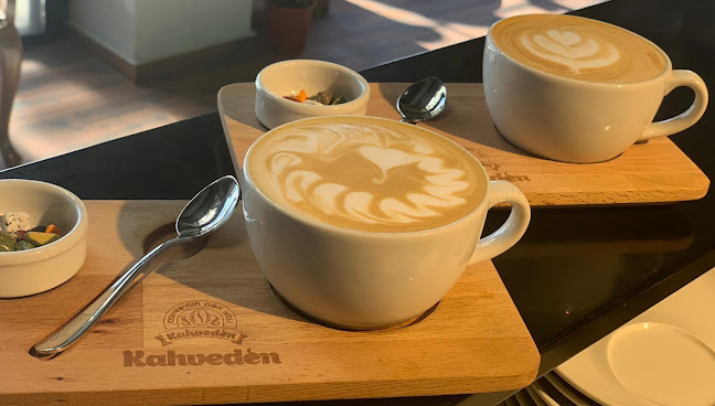 Opinii despre Kahveden cafe bistro în Osmancık - Gastronomi ve konaklama